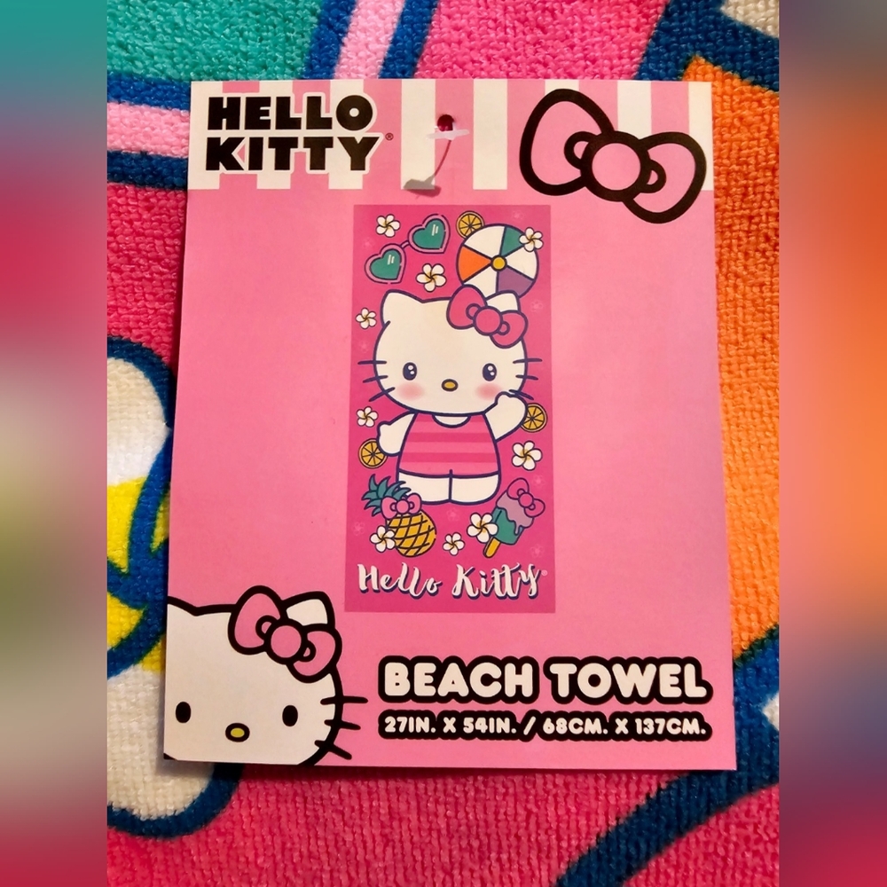 HELLO KITTY BEACH TOWEL ⛱️